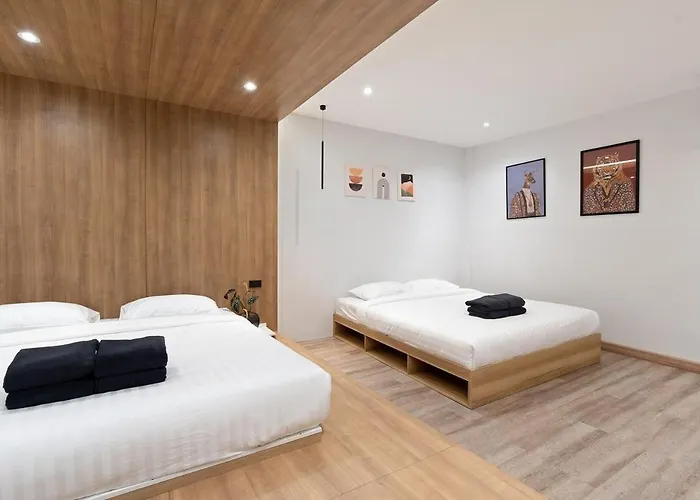 Apartment Townhouse At Sathu Pradit Road *