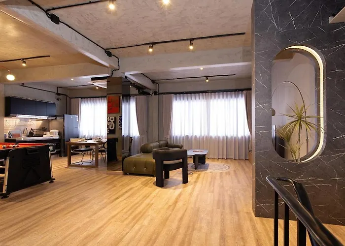 Townhouse At Sathu Pradit Road
