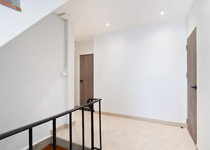 Townhouse At Sathu Pradit Road * Bangkok