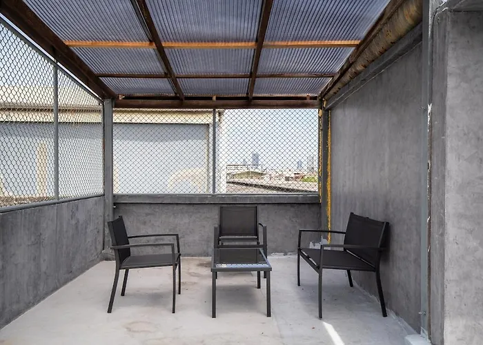 Apartment Townhouse At Sathu Pradit Road Bangkok