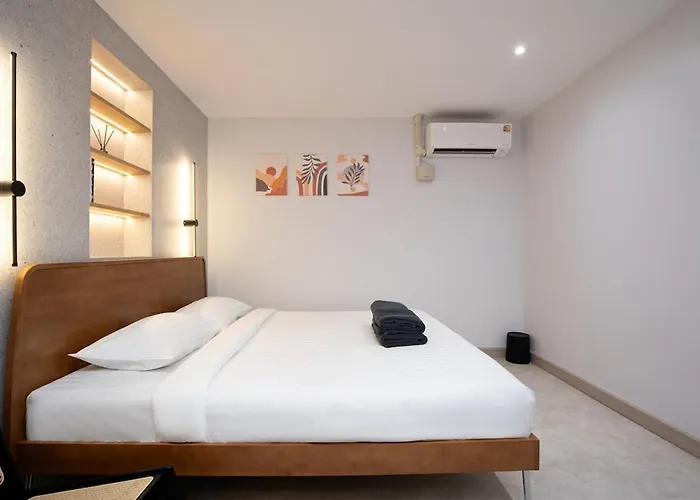 Apartment Townhouse At Sathu Pradit Road