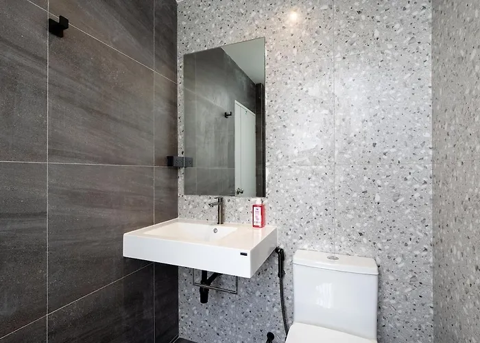 Apartment Townhouse At Sathu Pradit Road *