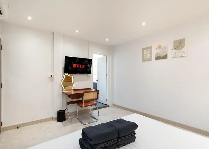 Townhouse At Sathu Pradit Road