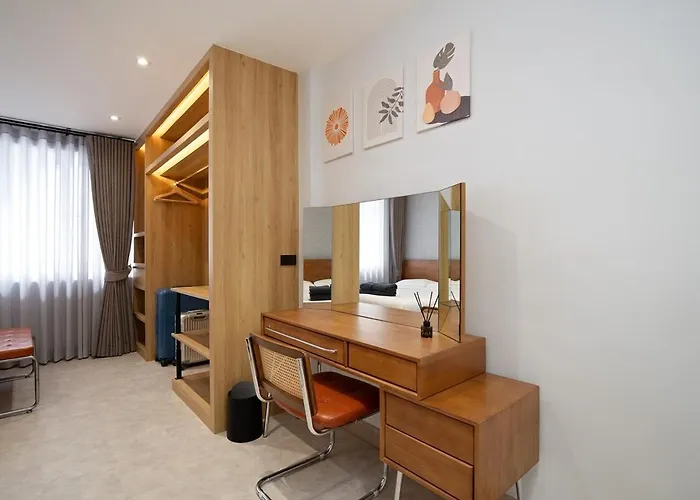 Townhouse At Sathu Pradit Road Apartment