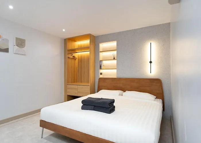 Apartment Townhouse At Sathu Pradit Road *
