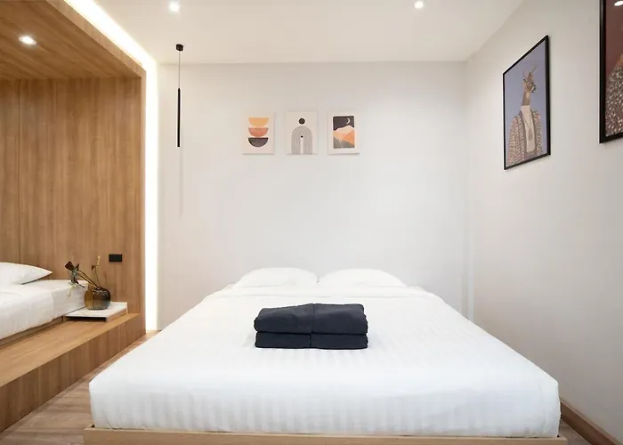Apartment Townhouse At Sathu Pradit Road *