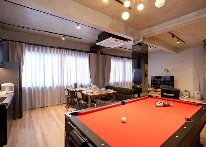 Townhouse At Sathu Pradit Road Apartment Bangkok